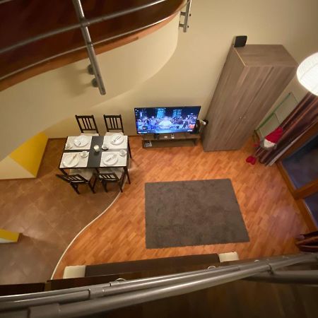 久洛Mimi Apartman公寓 外观 照片